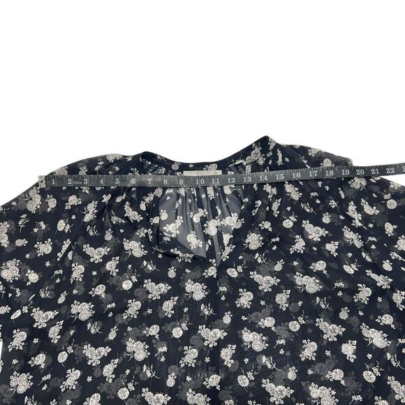 Vince Silk Blouse Size XSmall Semi-Sheer Floral Print - Picture 10 of 12